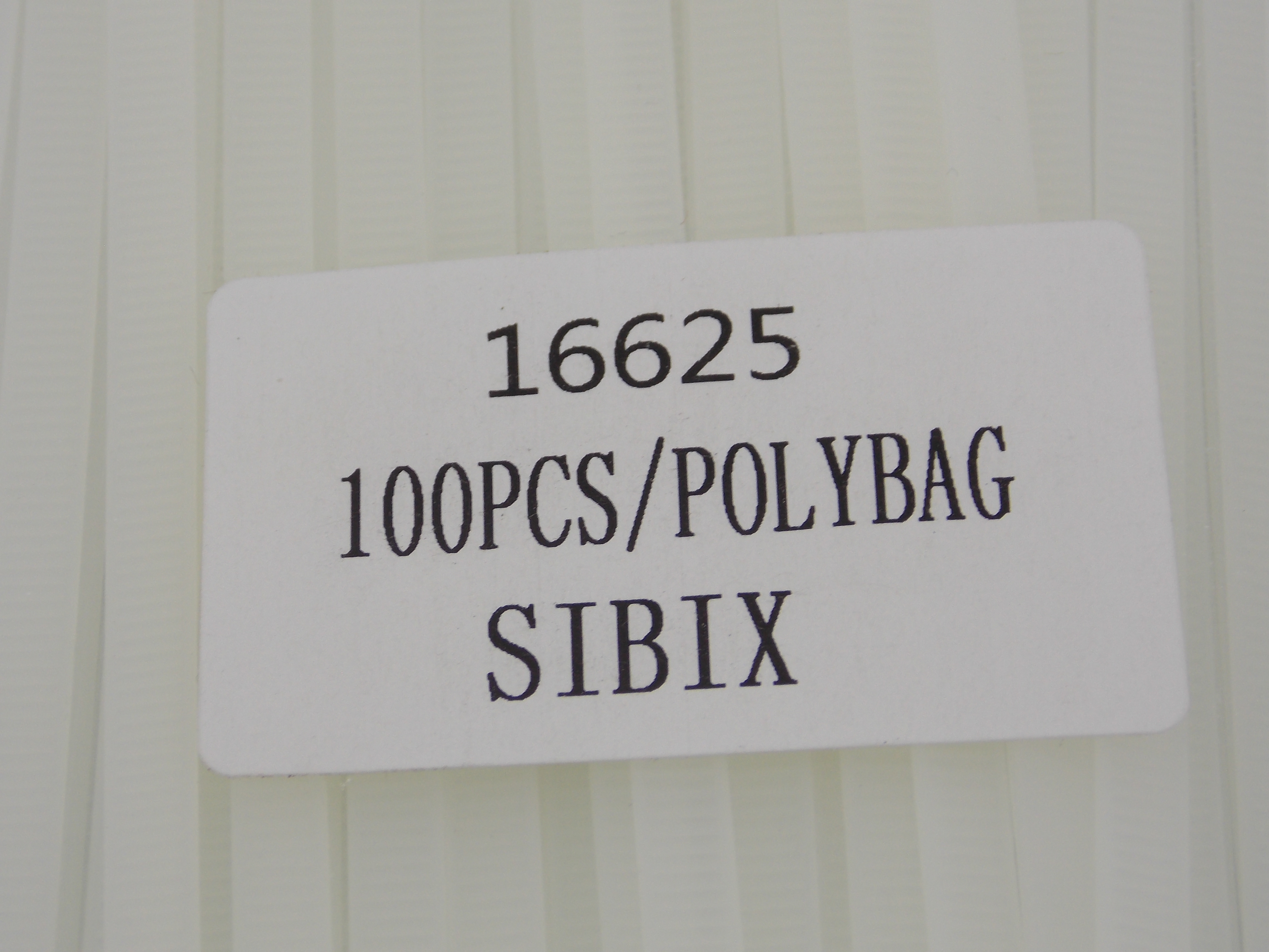  Кабельные стяжки нейлоновые  4.8х350мм / 100 штук